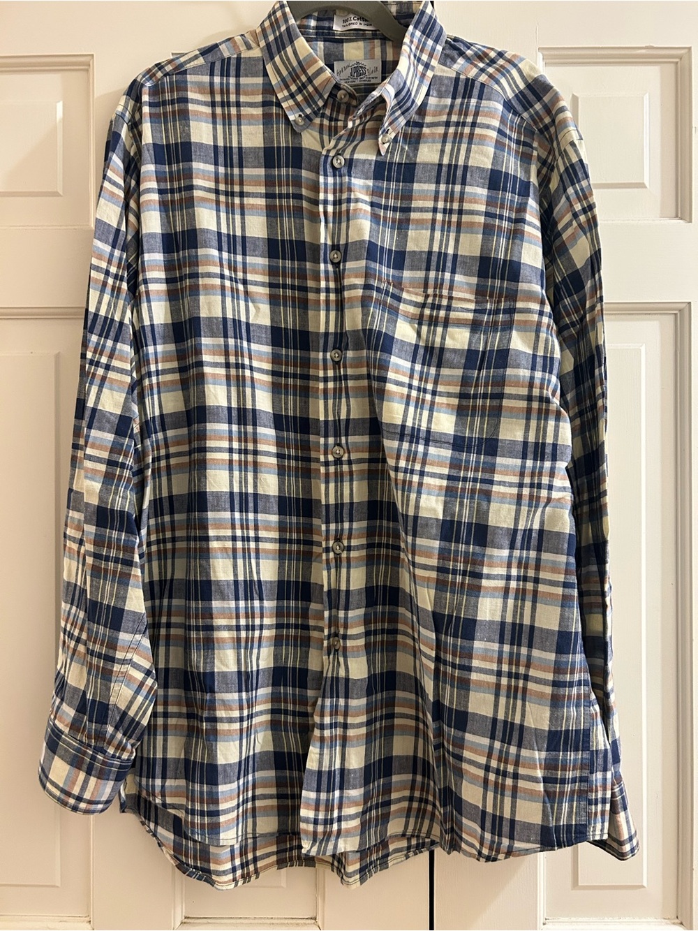 Men's J Press Madrid Plaid from India Button-Down Shirt - Navy & Cream